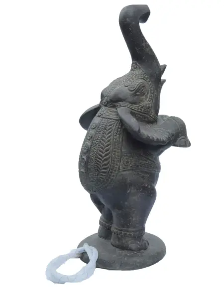 Product image 2 of the product “Standing elephant as watergame, sizes 60cm and 90cm ”